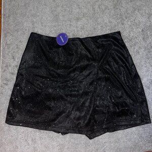 NWT Sparkle Skort